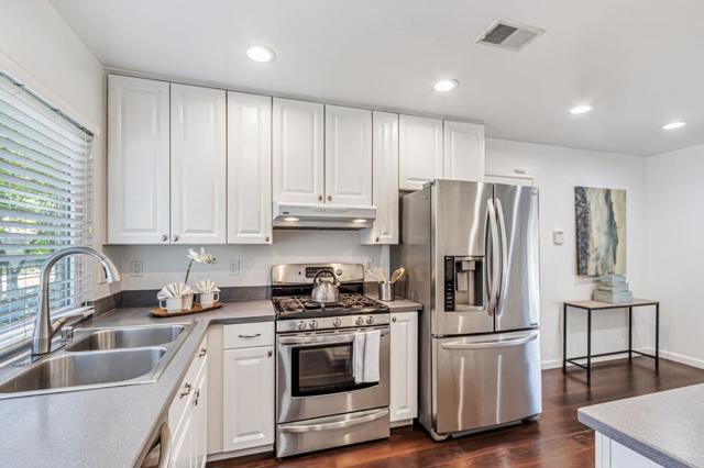 5651 Sunflower Lane, San Jose CA: https://media.crmls.org/mediaz/30972488-2a89-44ec-ad97-27f7f534c3f6.jpg