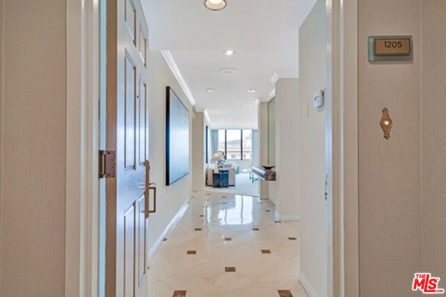 10724 Wilshire Boulevard, Los Angeles CA: https://media.crmls.org/mediaz/3097ac7f-7587-4c9b-95c8-a24812c0c21b.jpg