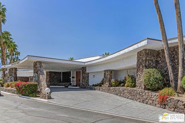 2181 S Toledo Avenue, Palm Springs, CA 92264