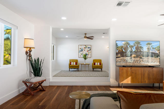 1125 E Sunny Dunes Road, Palm Springs CA: https://media.crmls.org/mediaz/3099321d-837e-4e30-aabd-bc34a7e04d39.jpg