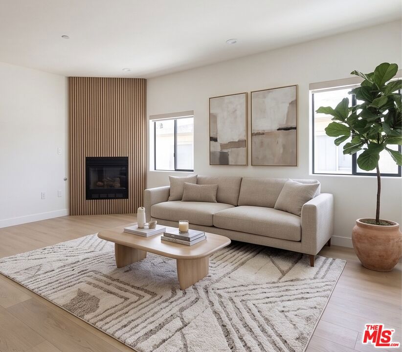 1146 Hacienda Place #7