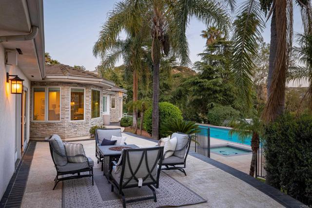 15017 Skyridge Road, Poway CA: https://media.crmls.org/mediaz/30996bb3-9b72-4312-bd9e-053c597fe5cf.jpg