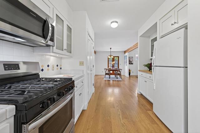 119 Coalinga Way, Santa Cruz CA: https://media.crmls.org/mediaz/309a02da-dd08-403c-896d-4d834e9caa82.jpg