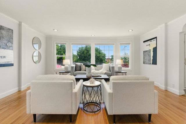 698 Emerald Hill Road, Redwood City CA: https://media.crmls.org/mediaz/309a0d63-3aed-4e18-8d9f-87311a5e2698.jpg