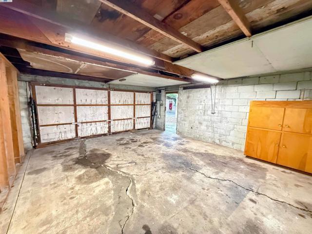 Image 34 of 43 For 2271 Avenue 135th
