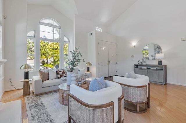 18898 Bellgrove Circle, Saratoga CA: https://media.crmls.org/mediaz/309a5532-5e61-4580-a02b-d046dd2c2b62.jpg