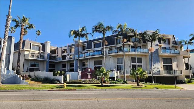 420 Esplanade, Redondo Beach, California 90277, 2 Bedrooms Bedrooms, ,2 BathroomsBathrooms,Residential,For Sale,Esplanade,ML82036336