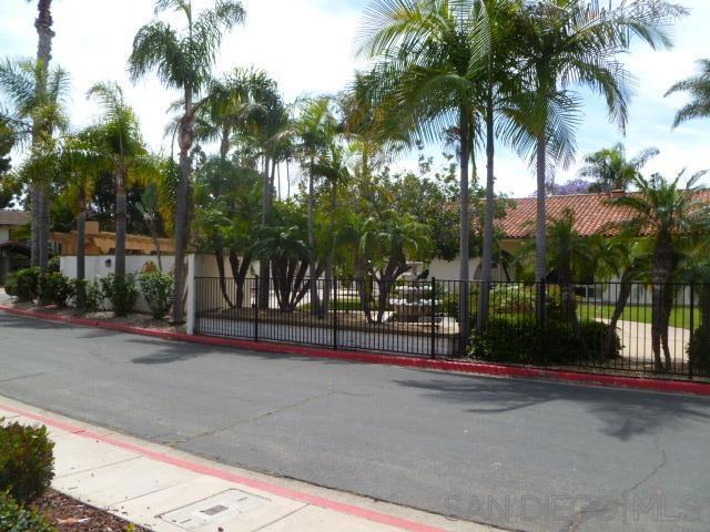 4044 Loma Riviera Cir - photo 2