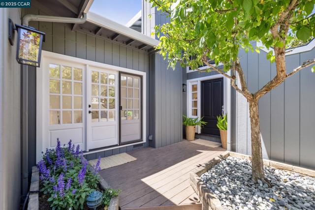 718 AUGUSTA DRIVE, Moraga CA: https://media.crmls.org/mediaz/309c3219-28c2-4ff3-9dc9-461a33dcfb46.jpg