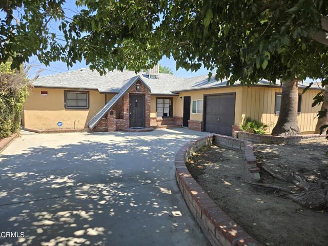 Detail Gallery Image 2 of 16 For 321 E Avenue J8, Lancaster,  CA 93535 - 4 Beds | 2 Baths