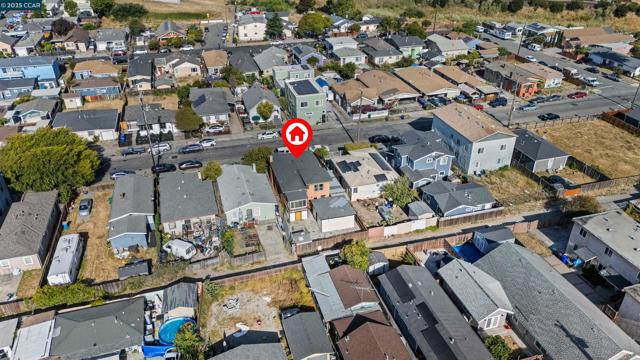 840 7th St, Richmond CA: https://media.crmls.org/mediaz/309f4c8f-b706-4bd7-8669-62021af75328.jpg