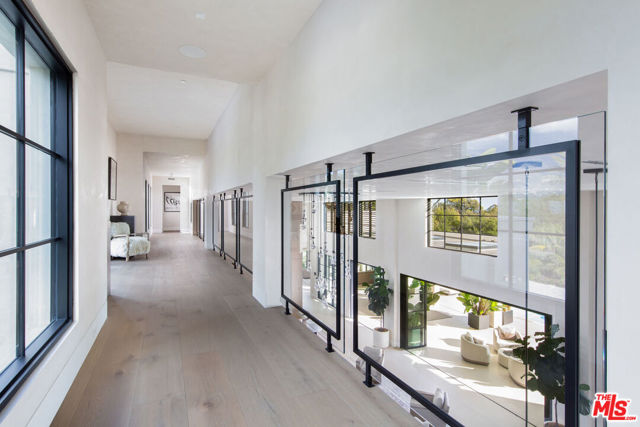 1437 S Jameson Lane, Montecito CA: https://media.crmls.org/mediaz/30a02e6a-b020-45d8-b91f-f4dd9fd82c15.jpg