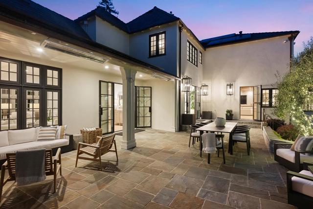 729 Chiltern Road, Hillsborough CA: https://media.crmls.org/mediaz/30a10775-6d73-44d8-9a39-3841639a413c.jpg