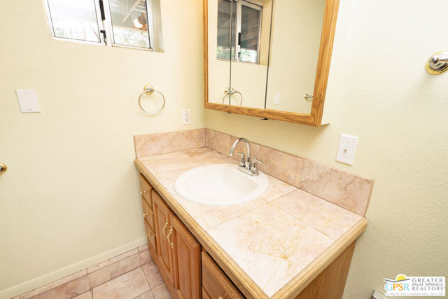 6307 Cedar Court, Angelus Oaks CA: https://media.crmls.org/mediaz/30a16734-43b5-477e-abe6-d6e43d5d54d4.jpg