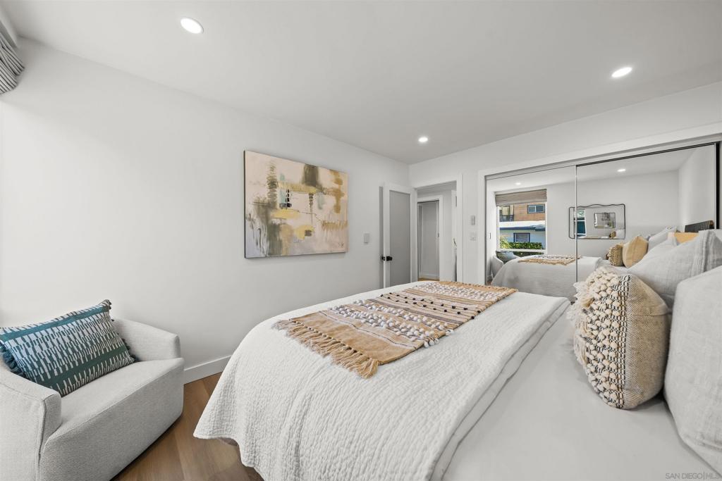 3920 Riviera Dr - photo 9