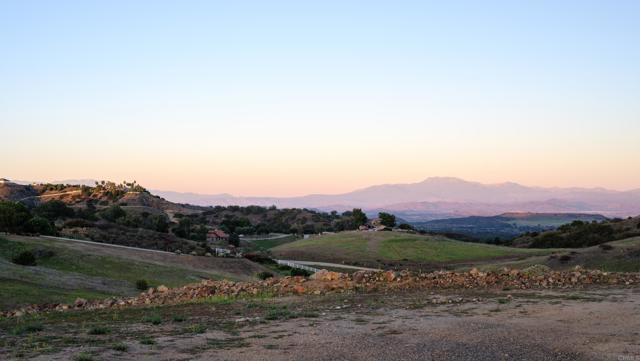 Image 27 of 30 For 41565 Avenida La Cresta