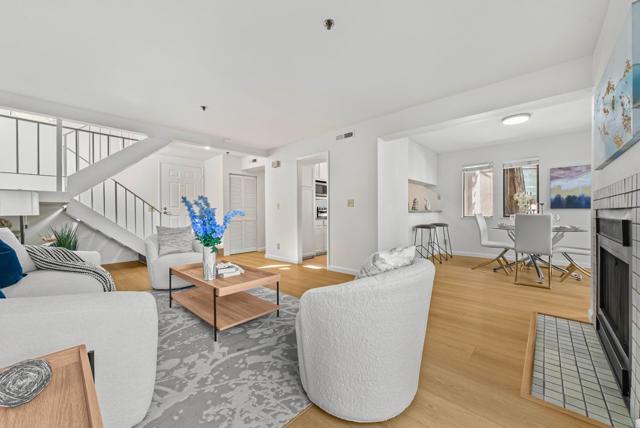 181 Centre Street, Mountain View CA: https://media.crmls.org/mediaz/30a276e3-fe7e-48d4-9a63-e90a44e34e04.jpg