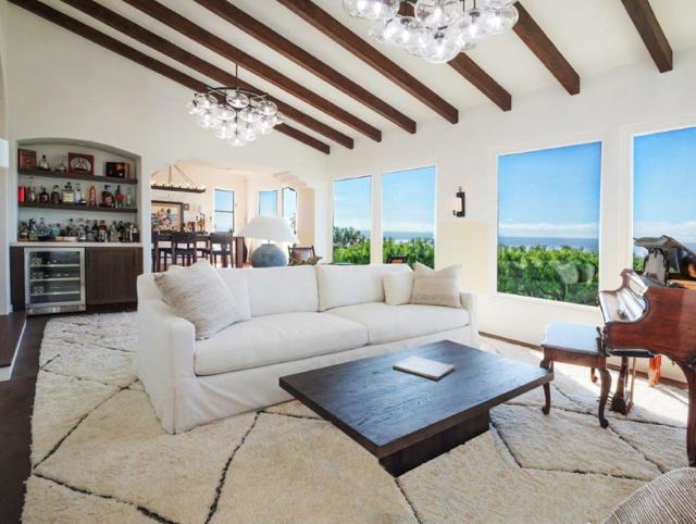 32524 Seacliff Drive, Rancho Palos Verdes CA: https://media.crmls.org/mediaz/30a30db3-6b95-45de-9090-6fa7ccc8c389.jpg