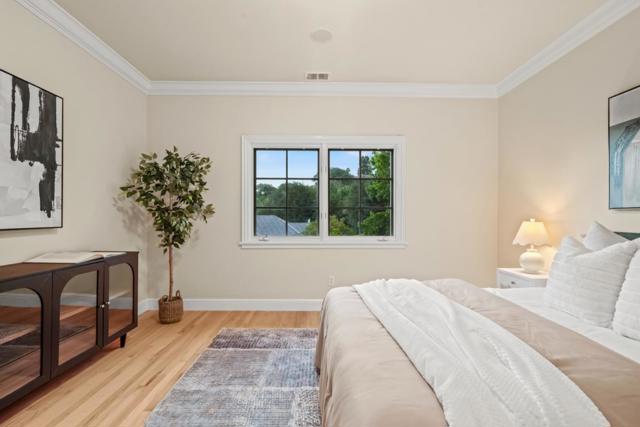 2855 Churchill Drive, Hillsborough CA: https://media.crmls.org/mediaz/30a3b0ee-e3f5-48c3-9bfb-30d7ab5b2770.jpg