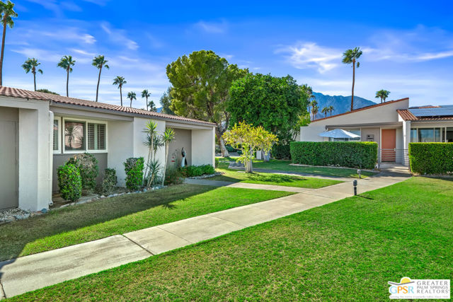 2522 N Whitewater Club Drive #D, Palm Springs, CA 92262