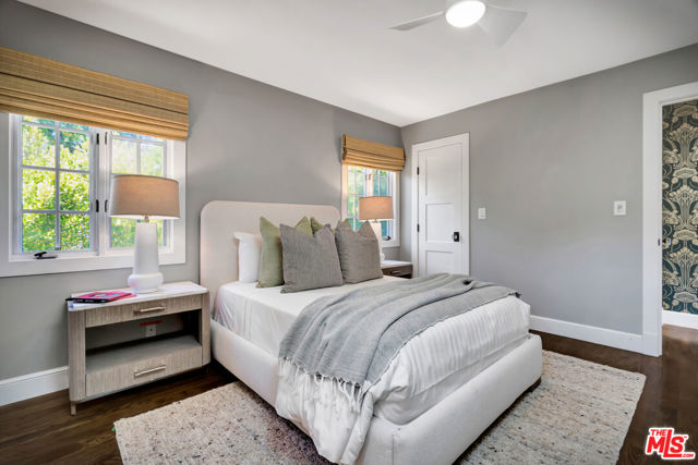 14071 Roblar Road, Sherman Oaks CA: https://media.crmls.org/mediaz/30a3efd0-c303-4349-b88d-034ebfda0ba8.jpg