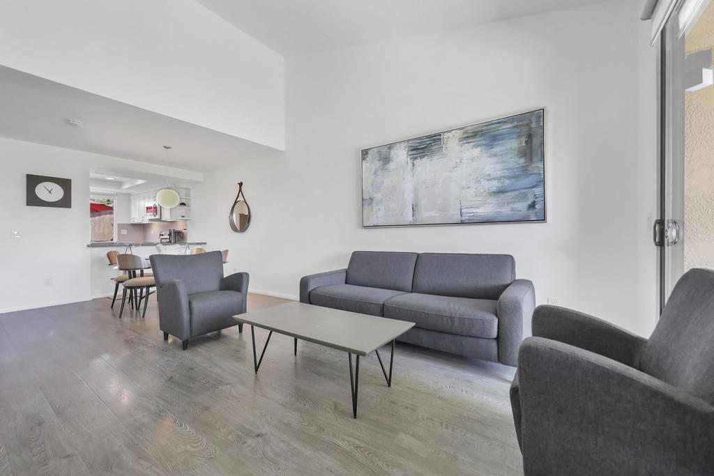 MLS #219136171PS image #2