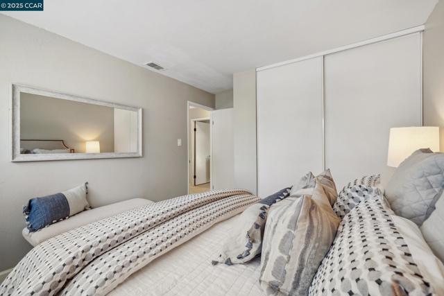 250 Ashley Circle, Danville CA: https://media.crmls.org/mediaz/30a4c46b-00c0-444e-8767-d960f4c14e0f.jpg
