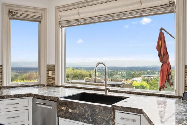 12252 Menalto Drive, Los Altos Hills CA: https://media.crmls.org/mediaz/30a56c5d-5bc8-45ad-b46c-e06743c9b7aa.jpg