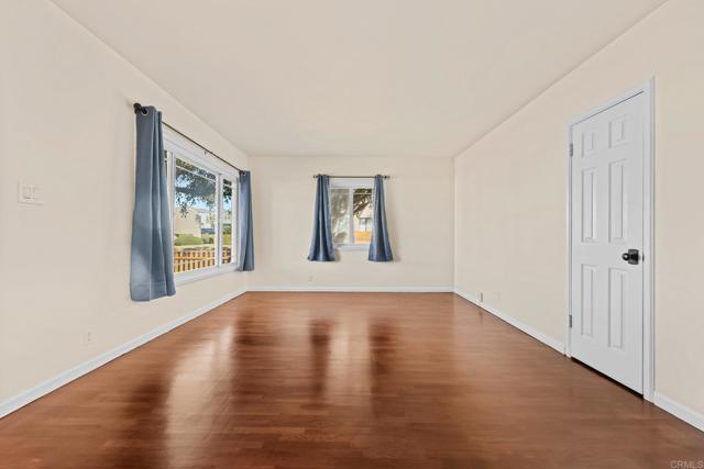 Detail Gallery Image 4 of 38 For 579 Calla Ave, Imperial Beach,  CA 91932 - 3 Beds | 2 Baths