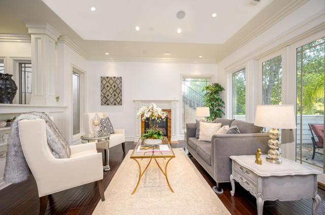 780 S El Monte Avenue, Los Altos CA: https://media.crmls.org/mediaz/30a7bed0-d711-4e79-a5ec-841a68e91152.jpg