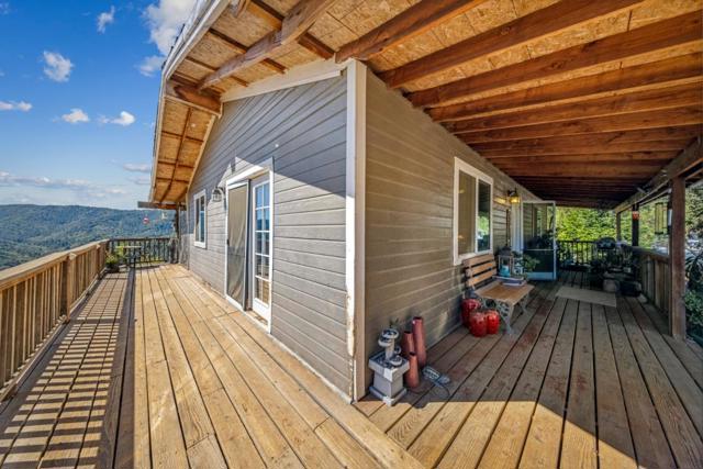6787 Croy Road, Morgan Hill CA: https://media.crmls.org/mediaz/30a7bff8-045e-4557-a7ff-d2414c215c9f.jpg