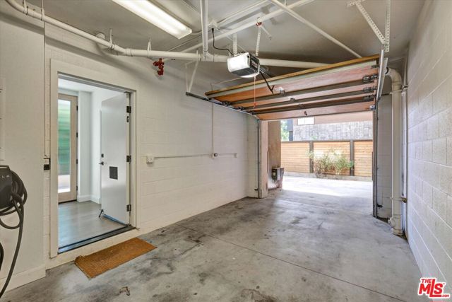 1249 N Formosa Avenue, West Hollywood CA: https://media.crmls.org/mediaz/30a9d0eb-2eee-4961-a331-7d63097a1544.jpg