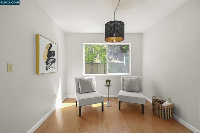 1116 Vista Pointe Cir, San Ramon CA: https://media.crmls.org/mediaz/30ab1b14-ecad-4247-82bc-6ac09dcf18f5.jpg