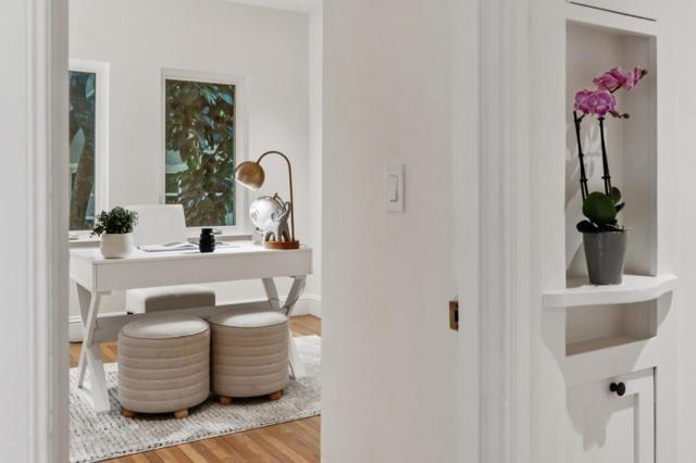 929 Darien Way, San Francisco CA: https://media.crmls.org/mediaz/30abfc67-37df-4b54-8ad8-4fba3d68a000.jpg