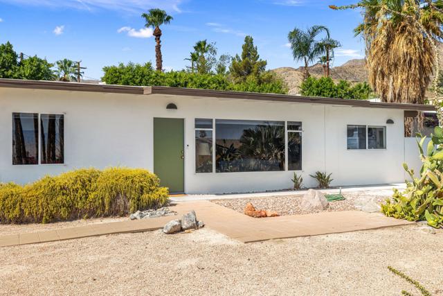 68079 Vista Del Valle, Cathedral City CA: https://media.crmls.org/mediaz/30ac4473-49ad-4e73-8129-4ea3298a65bf.jpg