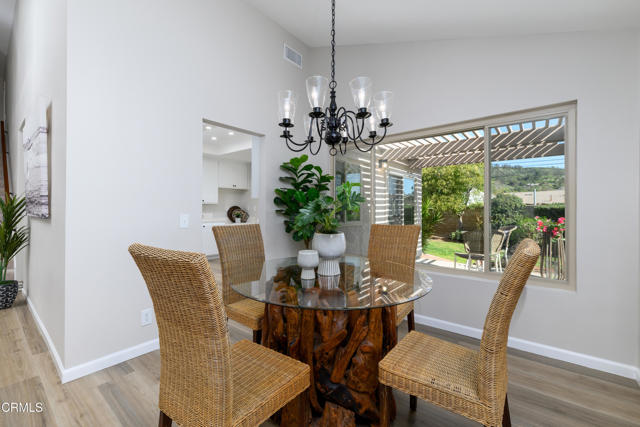 Detail Gallery Image 10 of 41 For 2674 Tanglewood St, Camarillo,  CA 93010 - 4 Beds | 3 Baths