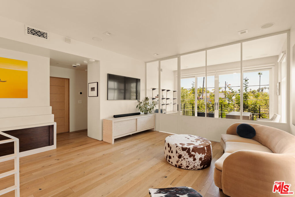 MLS #26856009 image #8