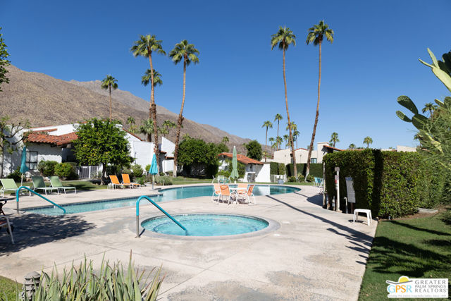 2240 S Palm Canyon Drive #24, Palm Springs, CA 92264