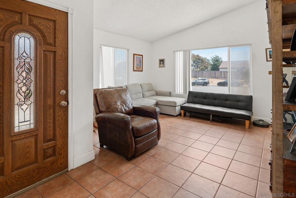3521 Strawberry Place - photo 5