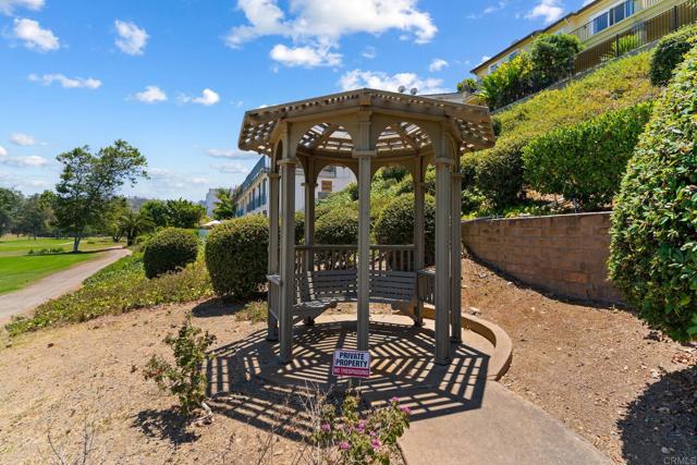 2534 Navarra Drive, Carlsbad CA: https://media.crmls.org/mediaz/30b4339e-35ba-459a-9a78-e0ff0c72d7ad.jpg