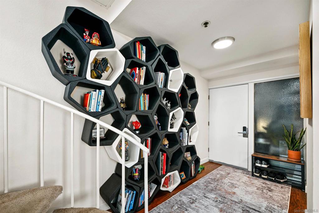 881 Thomas Ave - photo 12