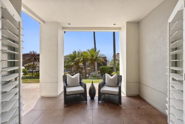 5470 La Jolla Boulevard, La Jolla CA: https://media.crmls.org/mediaz/30b4c6d4-2350-4107-8c9f-b1ad7d6ca91d.jpg