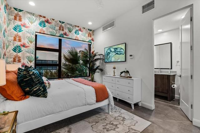 143 Obsidian Loop N, Palm Springs, CA 92264