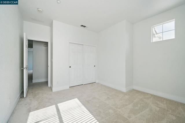1782 Anastasia Dr, Brentwood CA: https://media.crmls.org/mediaz/30b64d9a-6231-4537-909f-7b7ed59158b9.jpg