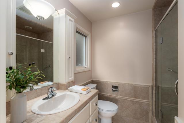 6018 Folsom Drive, La Jolla CA: https://media.crmls.org/mediaz/30b6e2e1-de40-4e04-9b1e-f501da40b837.jpg