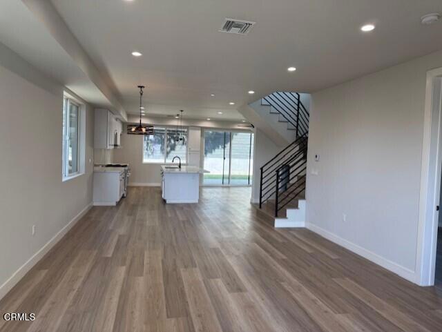 Detail Gallery Image 6 of 33 For 10754 Nassau Ave, Sunland,  CA 91040 - 4 Beds | 4 Baths