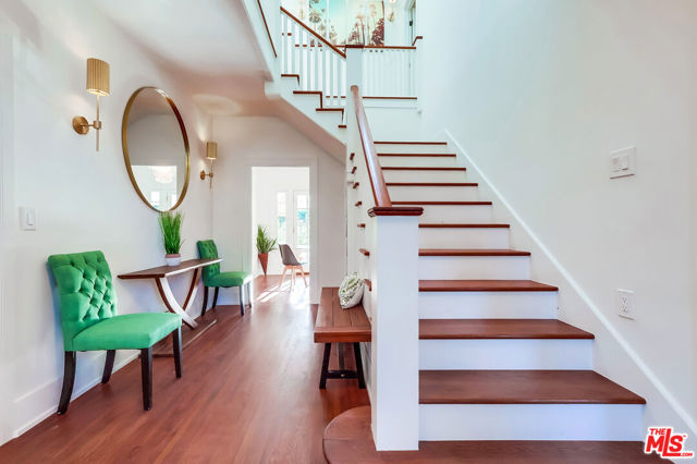1607 N Vista Street, Los Angeles CA: https://media.crmls.org/mediaz/30b86b9c-702c-4d84-ba56-9aa2df7e26ee.jpg