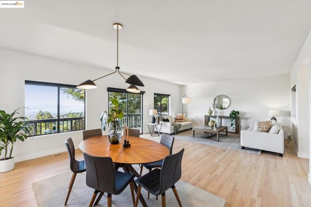 17032 Broadway Ter, Oakland CA: https://media.crmls.org/mediaz/30b8ad19-f024-4ac2-8d3b-91dba992ad57.jpg