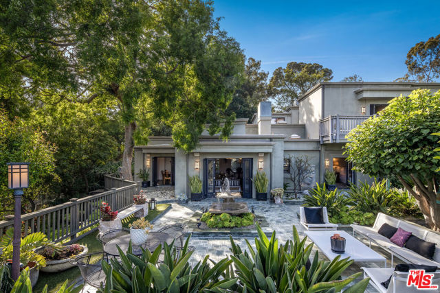 Image 23 of 33 For 7770 Firenze Avenue