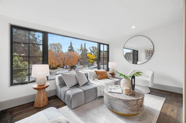 58 Gladys Avenue, Mountain View CA: https://media.crmls.org/mediaz/30b9015b-cb5d-4e93-8564-6f3b7d6ef8bc.jpg